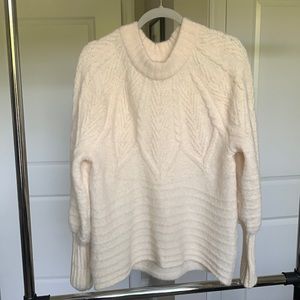Women’s Sweater